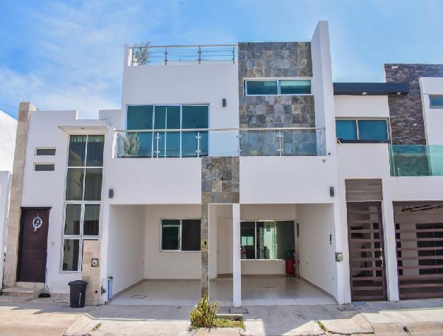 CASA EN VENTA ESTE DE MAZATLAN, REAL DEL VALLE