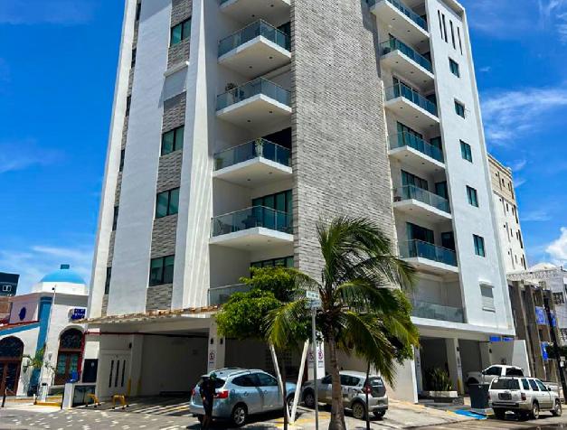 Condominio en Torre T, Zona Dorada con vista al Mar