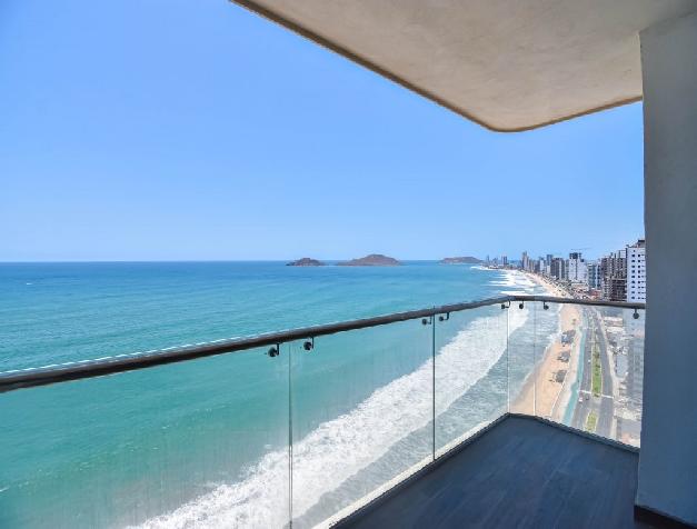 Condominio en Pacific Pearl Tower 